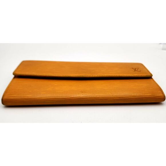 LOUIS VUITTON TASSIL YELLOW EPI LEATHER BRAZZA WALLET - Picture 5 of 14